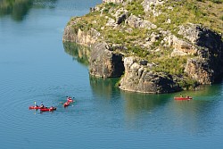 lago bolarque, playa bolarque, masqueaventura, kayak en guadalajara